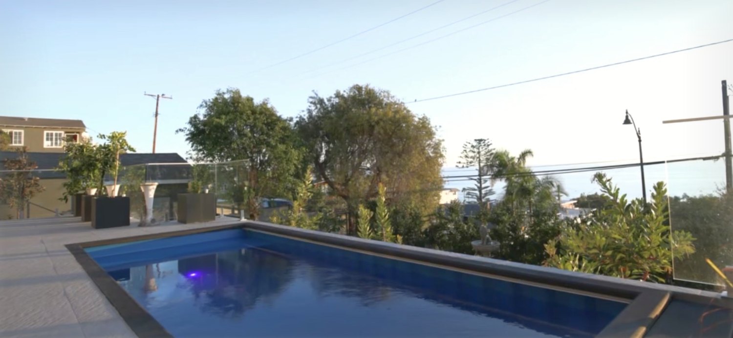 The pool on the terrace, looking out to the ocean