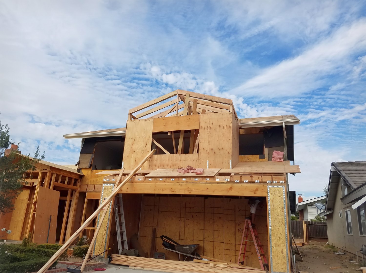 A second story, and the header under it